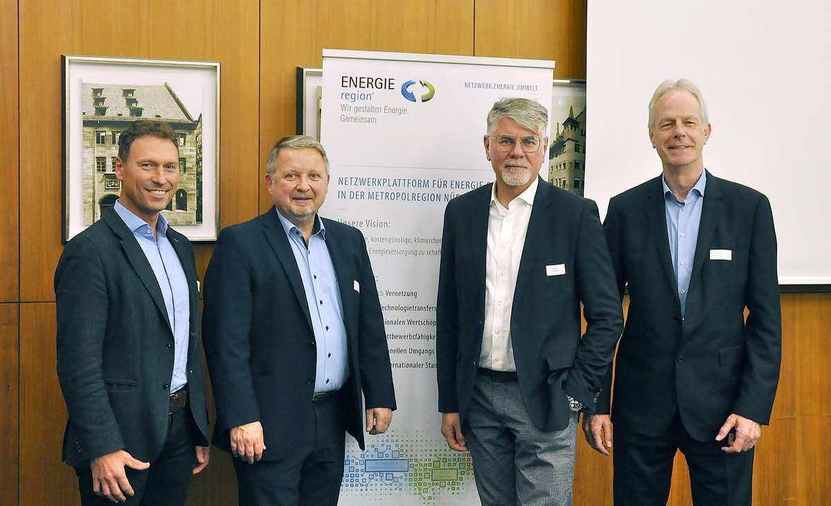 Dr. Jens Hauch zum neuen Vorstandsvorsitzenden der Kompetenzinitiative ENERGIEregion Nürnberg e.V. gewählt