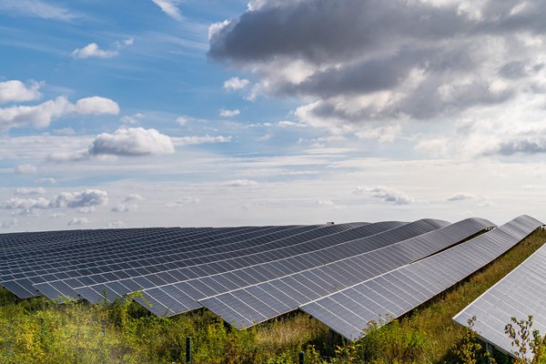 Die Folgen des PV-Booms: Studie des HI ERN untersucht Recycling-Strategien für Solarmodule
